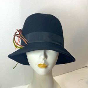 VTG Black Wool Feather Ribbon Neumann Endler Fairfield Felts 100% Wool Hat